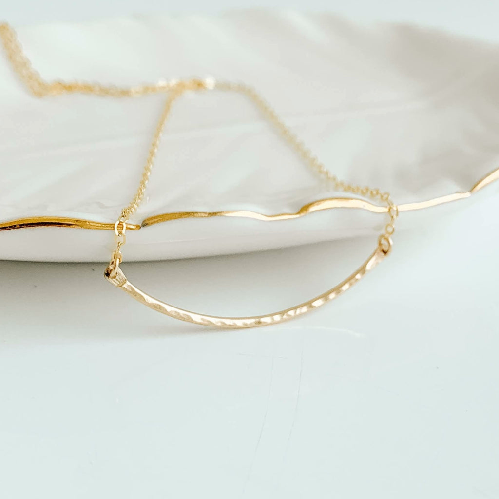 14k gold filled hammered curved bar pendant necklace