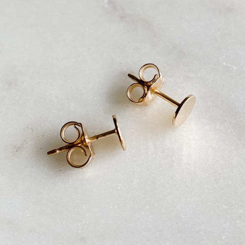 Tiny Dot Circle Stud Earrings - Adorned by Ruth