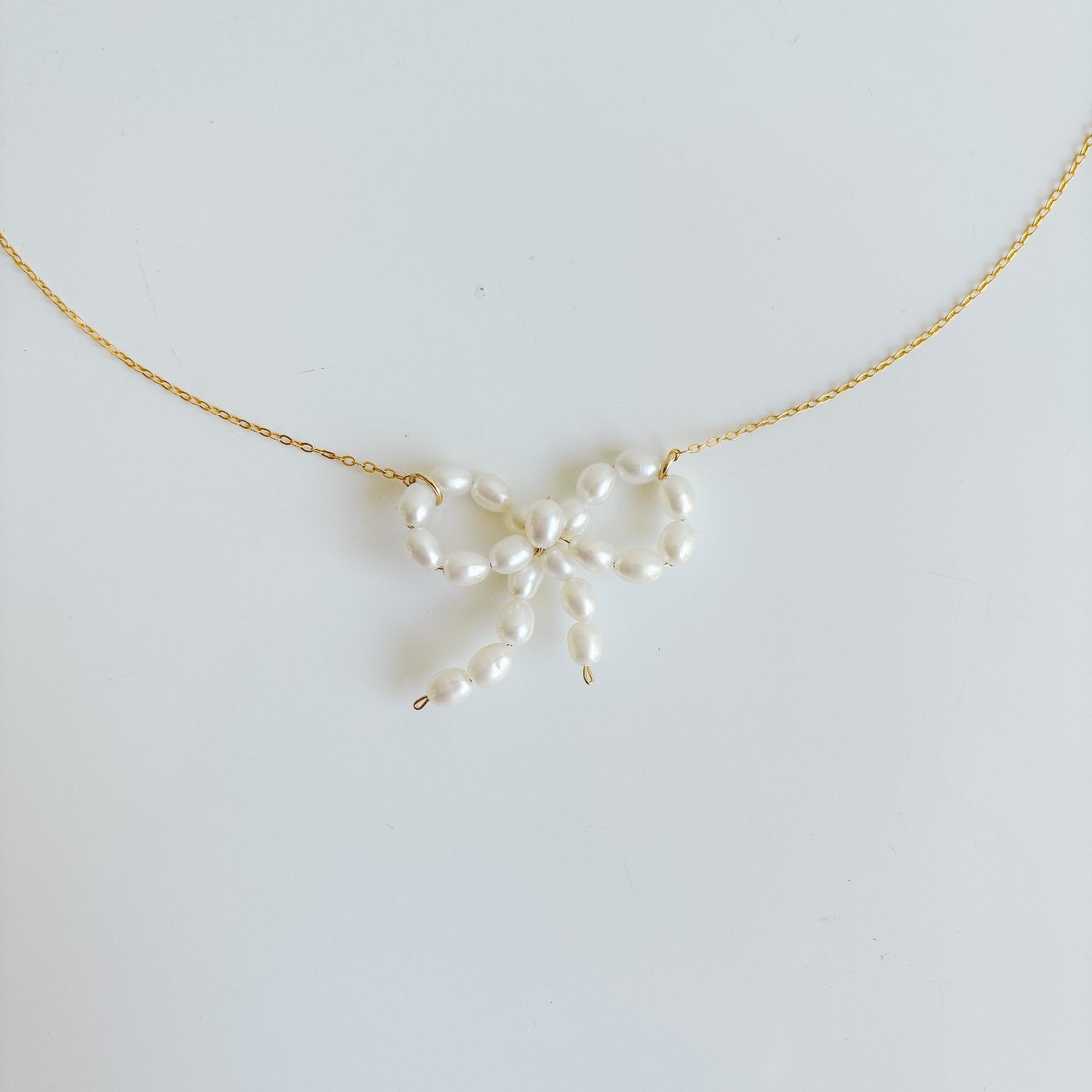 baby pearls bow necklace